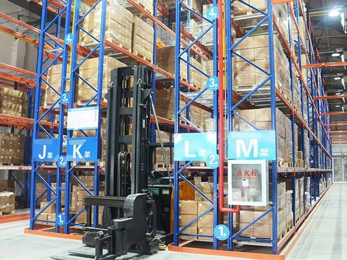 Estanterías de servicio pesado — sistema AS/RS de almacenamiento automático de pallets y cajas