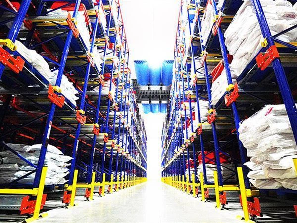 Estanterías Pallet Shuttle — sistema AS/RS de almacenamiento automático de pallets y cajas